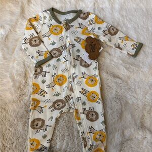 Baby Essentials Lion and Animal Print Footie